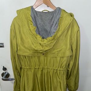 Zara TRF Collection Water Resistant Green Jacket Pockets